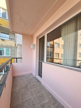 ���� ��� ���� 3-����� | Imot.bg � ����� ������ 12