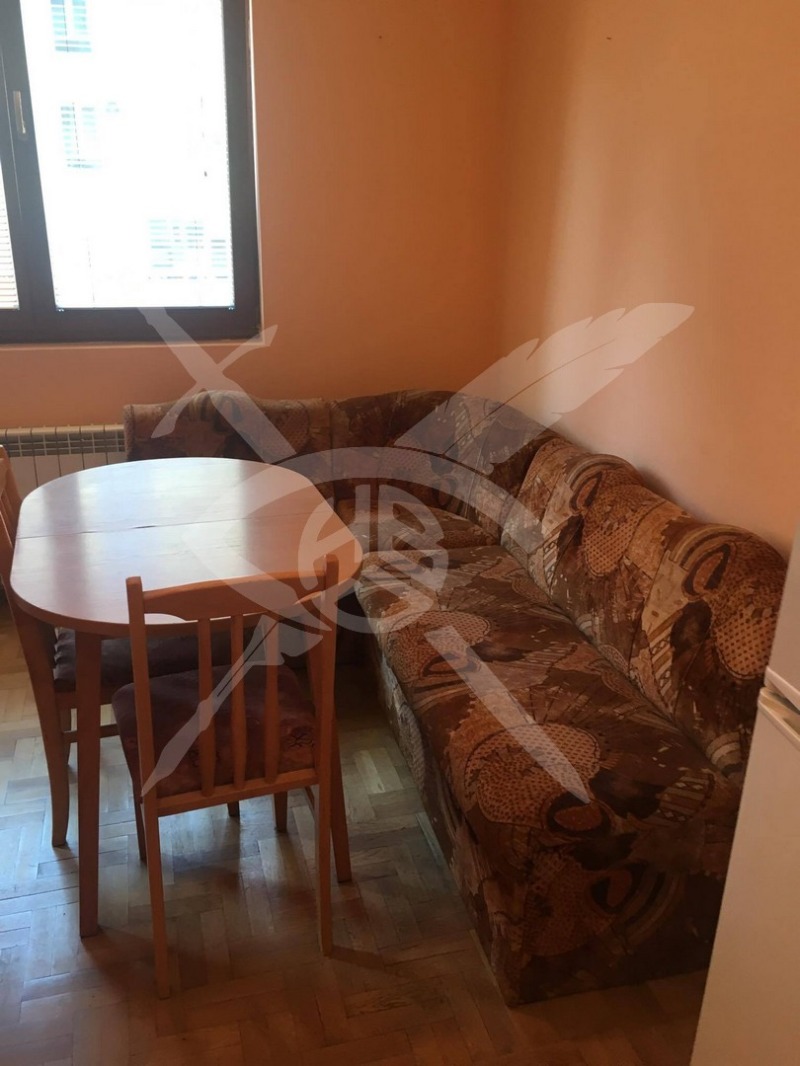 Дава под наем 2-СТАЕН, гр. София, Хиподрума, снимка 2 - Апартаменти - 52640470