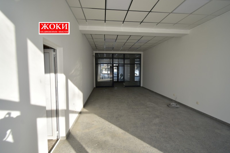 K pronájmu  Kancelář Pernik , Iztok , 52 m2 | 16708745