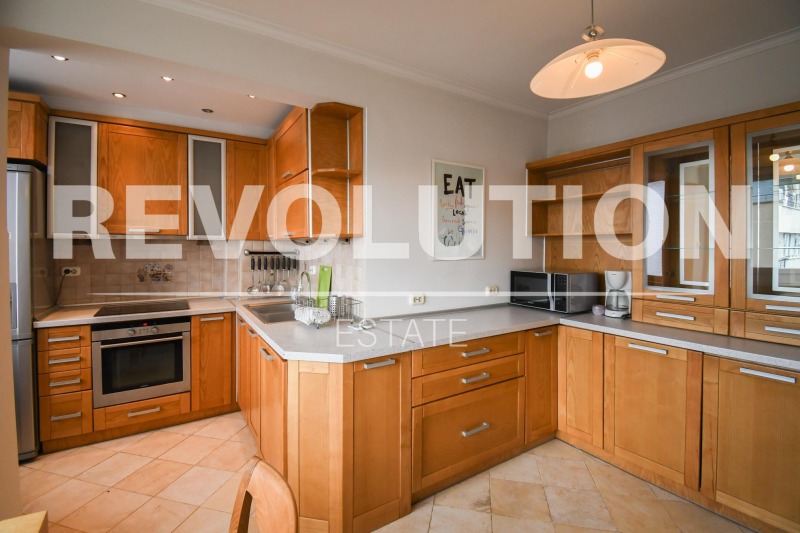 Дава под наем 3-СТАЕН, гр. София, Иван Вазов, снимка 4 - Апартаменти - 52812230