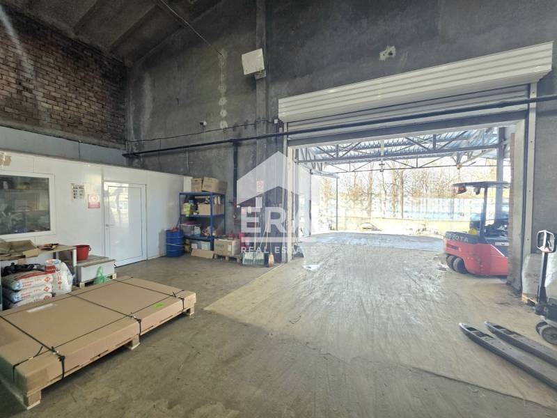 Дава под наем ПРОМ. ПОМЕЩЕНИЕ, гр. Русе, Здравец, снимка 2 - Производствени сгради - 53593227