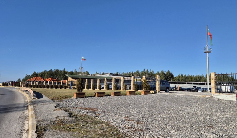 Дава под наем БИЗНЕС ИМОТ, гр. Перник, Промишлена зона, снимка 3 - Други - 53173359