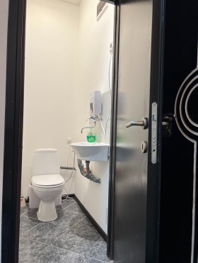Oficina Tsentar, Sofia 6