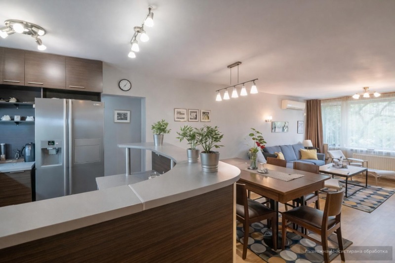 Дава под наем 4-СТАЕН, гр. София, Център, снимка 5 - Апартаменти - 53083835