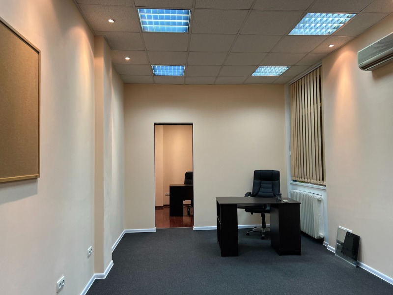 Дава под наем  Офис град София , Център , 40 кв.м | 34319753