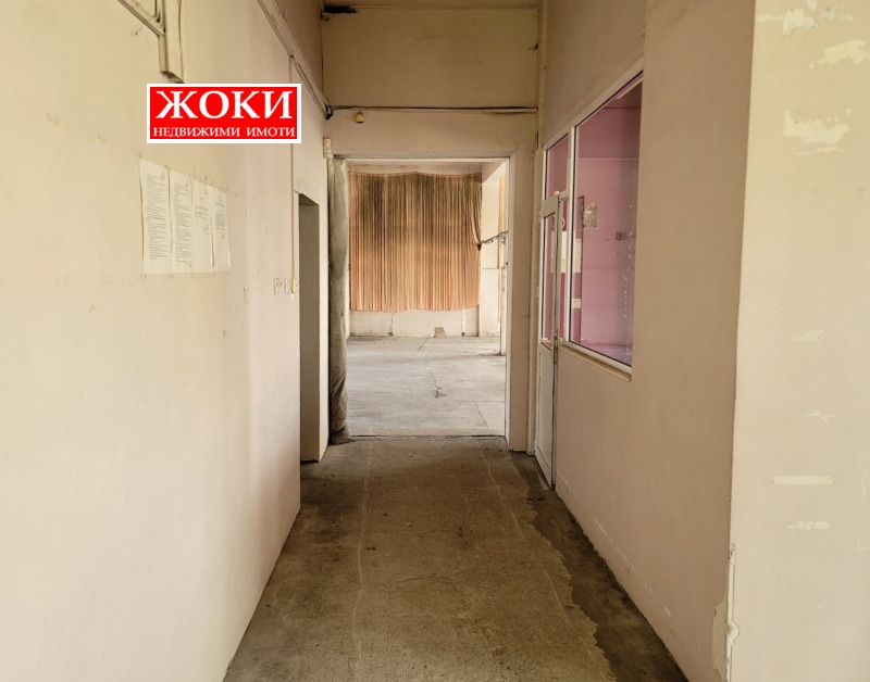 K pronájmu  Úložný prostor Pernik , Centar , 364 m2 | 63764334 - obraz [5]