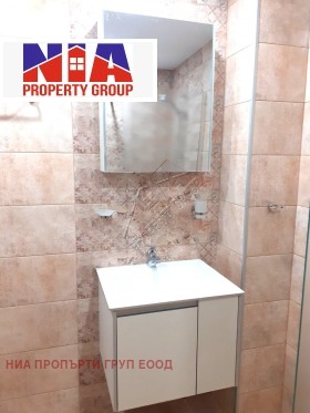 2 bedroom Vazrazhdane, Burgas 13