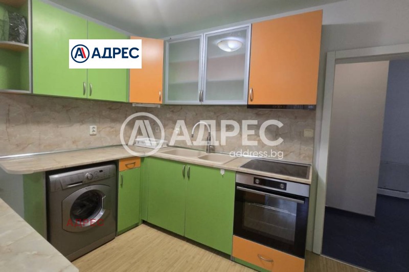 Дава под наем 3-СТАЕН, гр. Варна, Левски 1