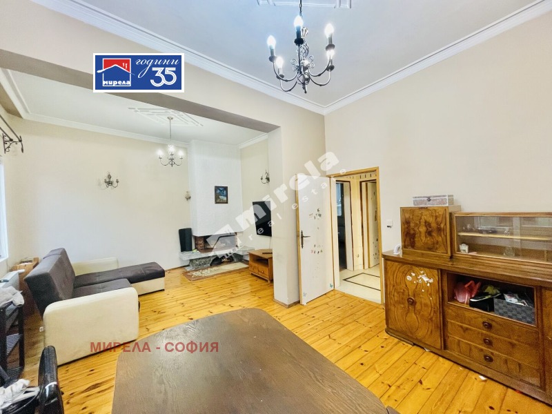 Дава под наем ЕТАЖ ОТ КЪЩА, гр. София, Карпузица, снимка 4 - Етаж от къща - 53449843