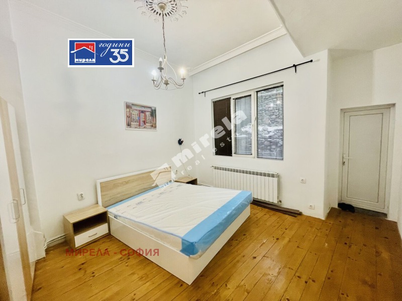 Дава под наем ЕТАЖ ОТ КЪЩА, гр. София, Карпузица, снимка 6 - Етаж от къща - 53449843