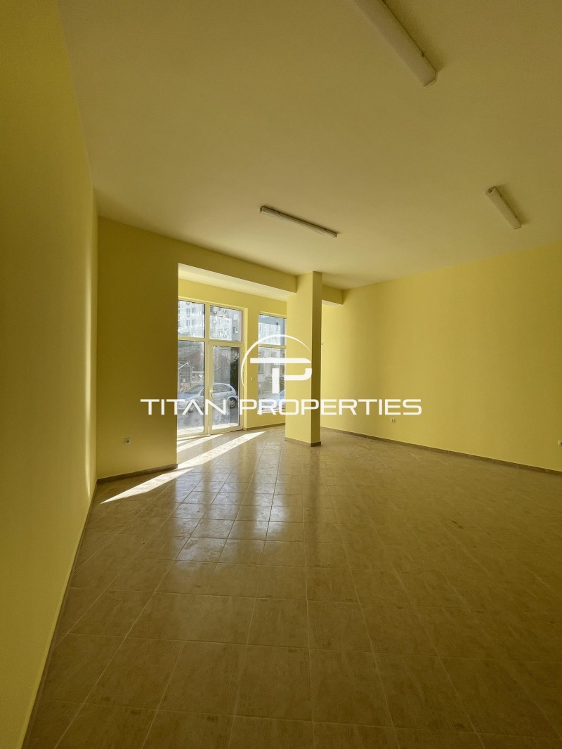 Do wynajęcia  Sklep Burgas , Meden rudnik - zona W , 70 mkw | 28913094