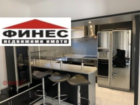 2 спальни Център, Пловдив