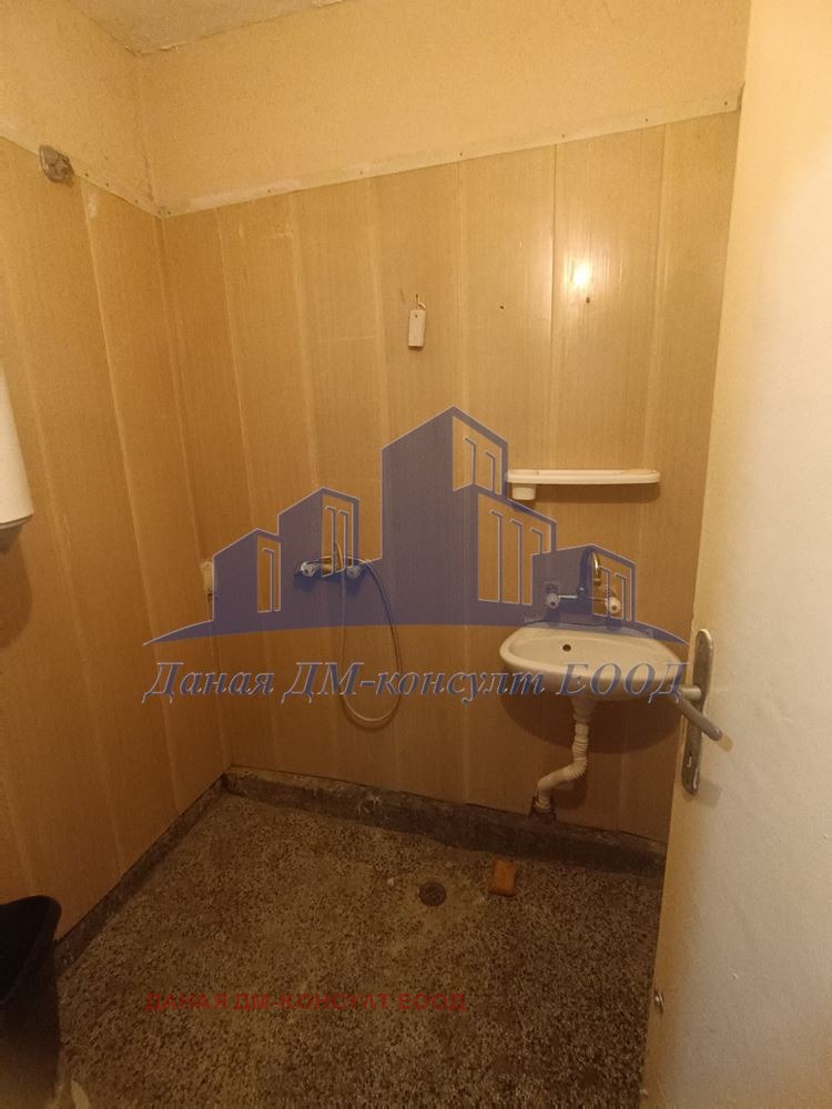 Til leie  1 soverom Sjumen , Trakija , 68 kvm | 23597865 - bilde [6]