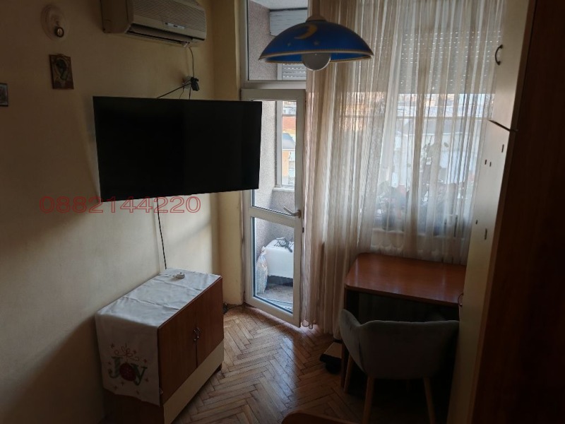 För uthyrning  2 sovrum Pleven , Idealen centar , 90 kvm | 54940075 - bild [5]