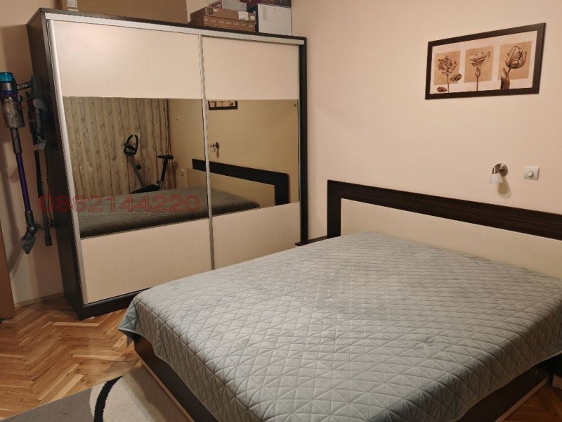 För uthyrning  2 sovrum Pleven , Idealen centar , 90 kvm | 54940075 - bild [2]