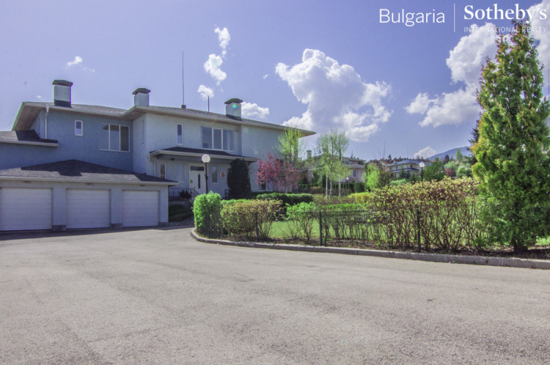 Дава под наем КЪЩА, гр. София, Малинова долина, снимка 3 - Къщи - 52391527