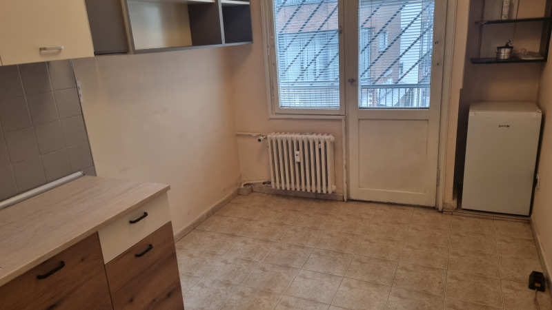 Дава под наем 3-СТАЕН, гр. София, Център, снимка 5 - Апартаменти - 53436532