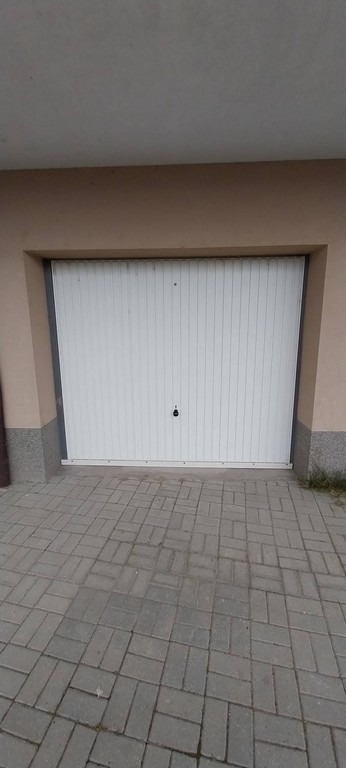 Дава под наем ГАРАЖ, ПАРКОМЯСТО, гр. Кърджали, Възрожденци
