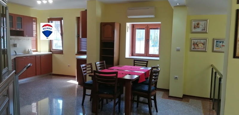 A louer  2 chambres Plovdiv , Tsentar , 120 m² | 52396176 - image [2]