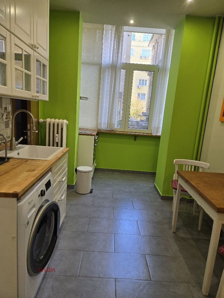 För uthyrning  1 sovrum Sofia , Centar , 62 kvm | 72697646 - bild [2]