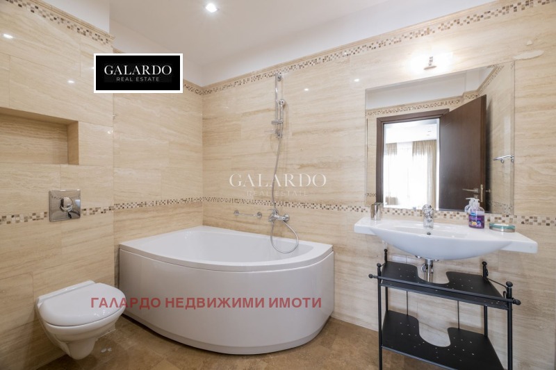 Дава под наем 3-СТАЕН, гр. София, Лозенец, снимка 14 - Апартаменти - 53493457