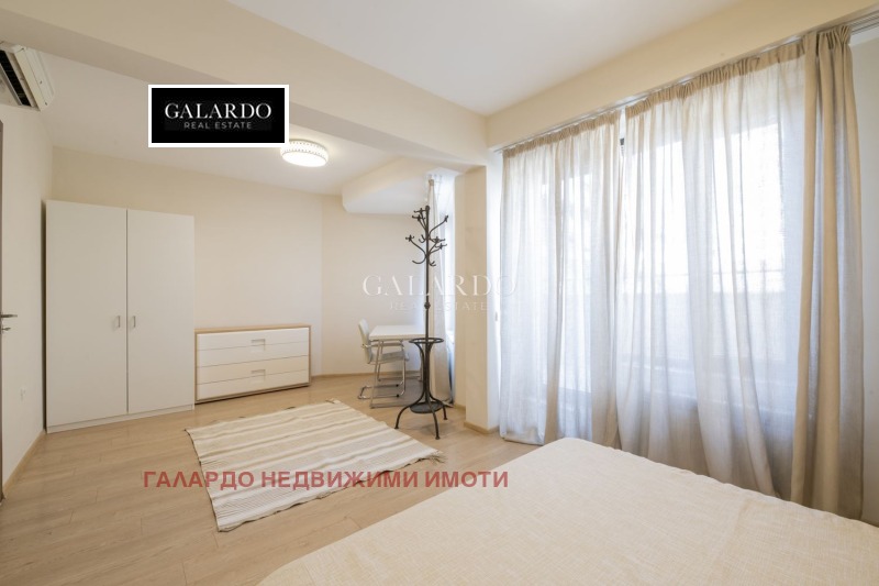 Дава под наем 3-СТАЕН, гр. София, Лозенец, снимка 9 - Апартаменти - 53493457