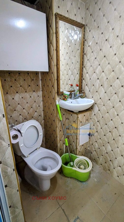 Til leje  Butik Veliko Tarnovo , Tsentar , 25 kvm | 44156139 - billede [4]