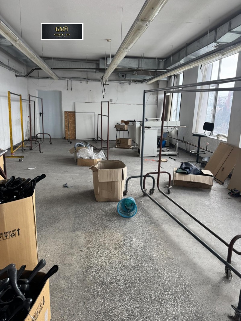 Дава под наем ПРОМ. ПОМЕЩЕНИЕ, гр. Плевен, Широк център, снимка 8 - Производствени сгради - 53285020