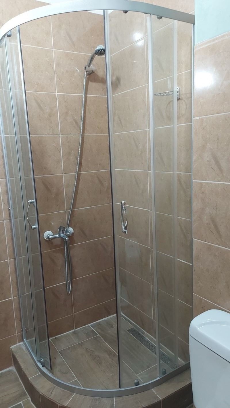 K pronájmu  1 ložnice Sofia , Banišora , 80 m2 | 13088302 - obraz [6]