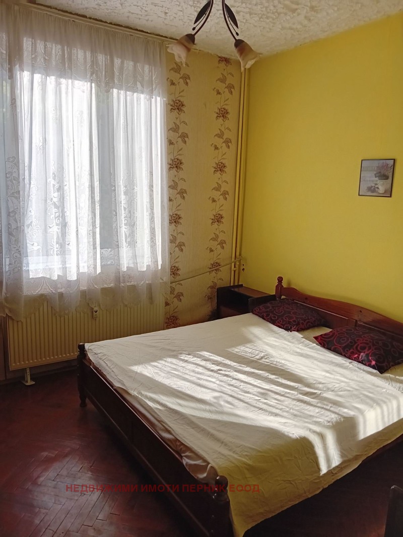 K pronájmu  1 ložnice Pernik , Centar , 70 m2 | 10618967 - obraz [6]