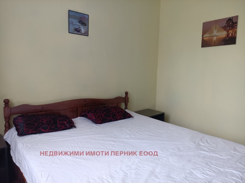 Kiadó  1 hálószoba Pernik , Centar , 70 négyzetméter | 58335942 - kép [5]