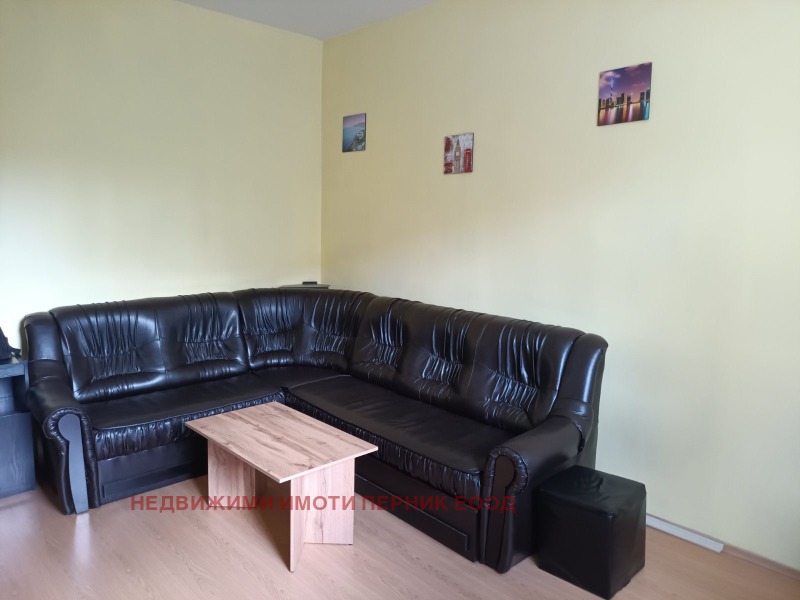 Kiadó  1 hálószoba Pernik , Centar , 70 négyzetméter | 58335942 - kép [3]