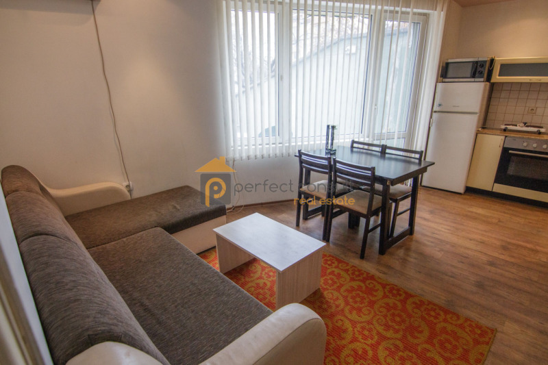 Para alugar  1 quarto Plovdiv , Hristo Smirnenski , 60 m² | 12078813 - imagem [2]