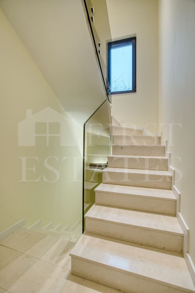 Дава под наем КЪЩА, гр. София, с. Панчарево, снимка 11 - Къщи - 52663452