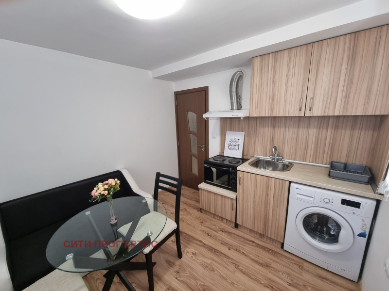 Дава под Наем 2-СТАЕН в град Благоевград, Широк център - 40 кв.м / 200 € » 391.17 лв., СИТИ ПРОПЪРТИС