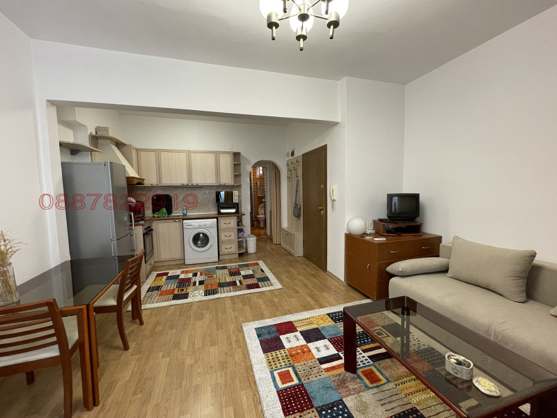 Kiralık  1 yatak odası Sofia , Centar , 54 metrekare | 61146990