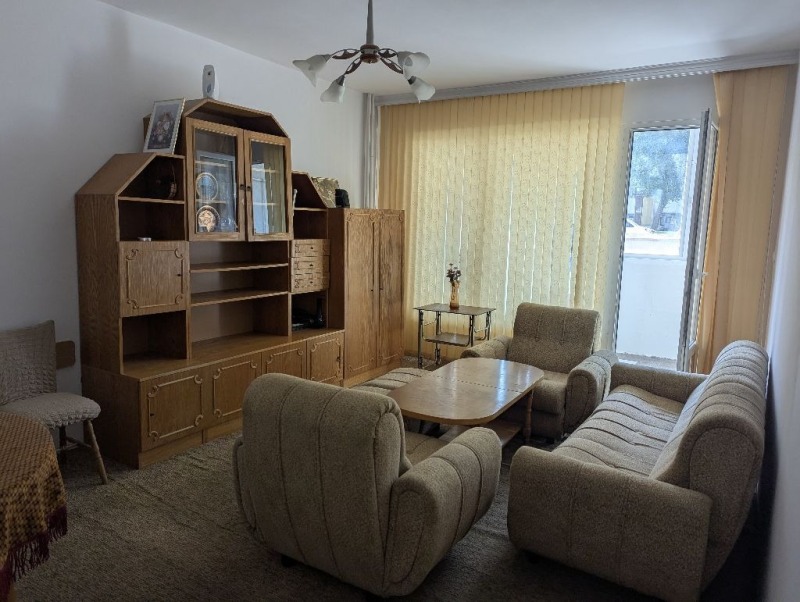 Дава под наем  2-стаен град Плевен , Дружба 3 , 67 кв.м | 40919000