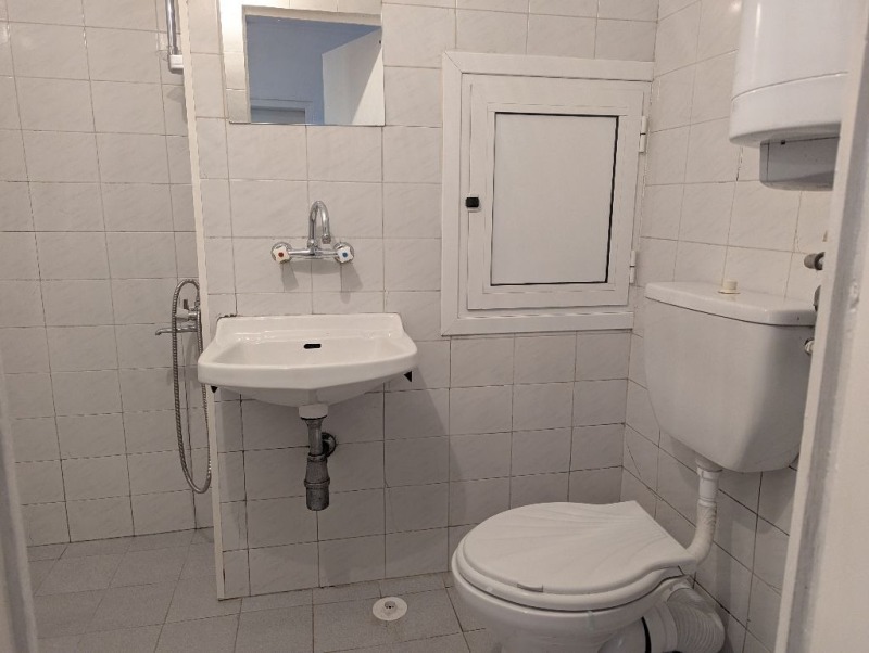 Дава под наем  2-стаен град Плевен , Дружба 3 , 67 кв.м | 40919000 - изображение [10]