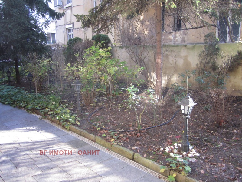 Дава под наем 3-СТАЕН, гр. София, Център, снимка 11 - Апартаменти - 52738450