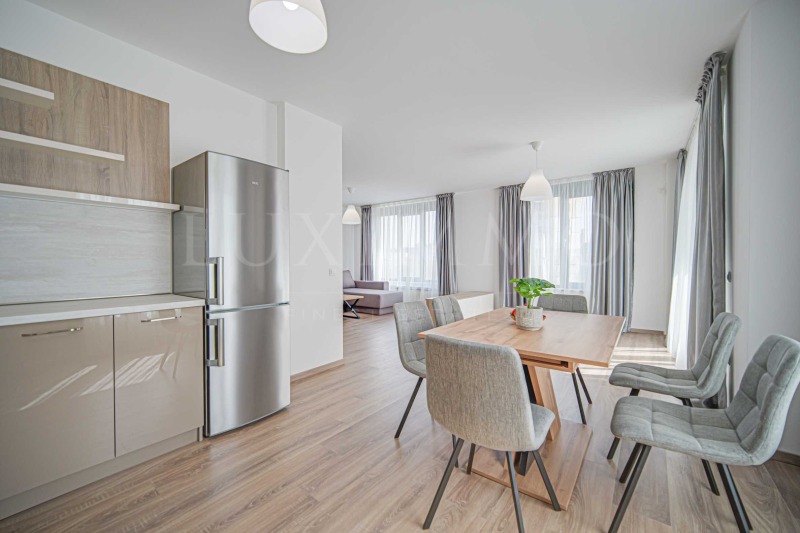 Дава под наем 3-СТАЕН, гр. София, Стрелбище, снимка 4 - Апартаменти - 53130139