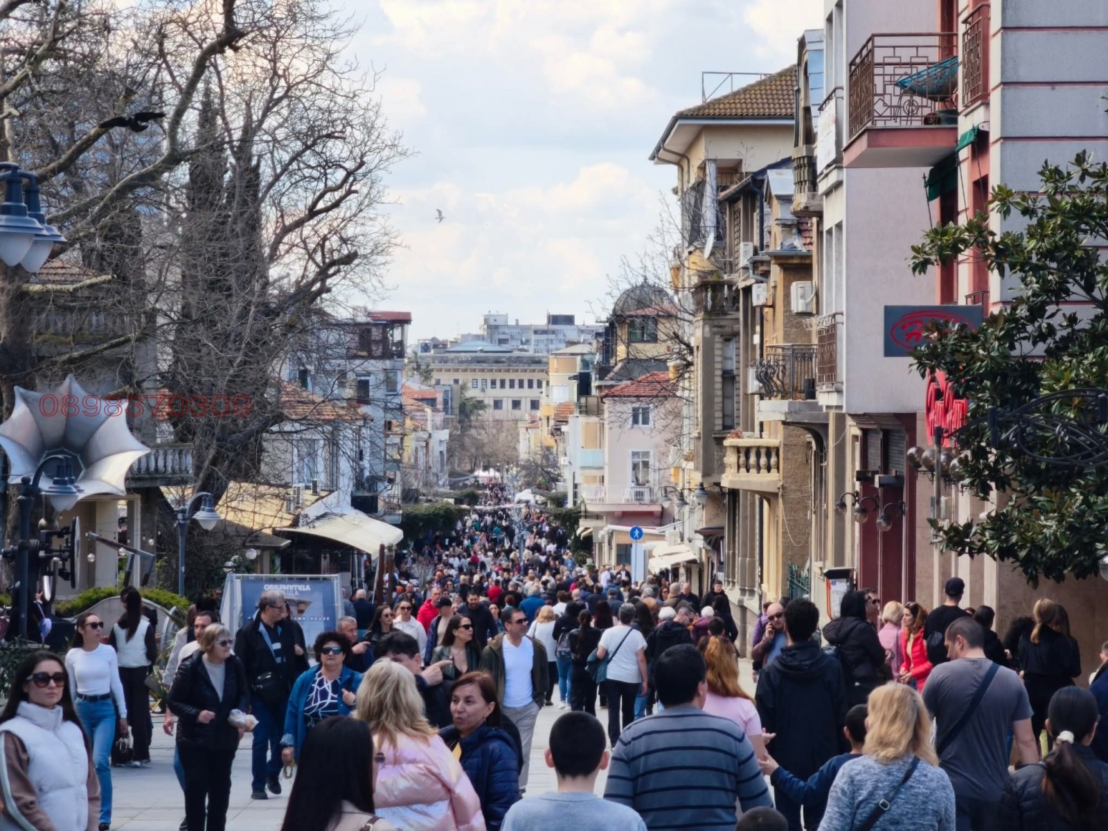 Дава под наем 1-СТАЕН, гр. Бургас, Център, снимка 3 - Апартаменти - 54188410