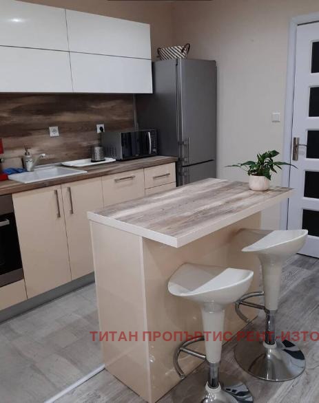 Дава под наем 2-СТАЕН, гр. Бургас, област Бургас