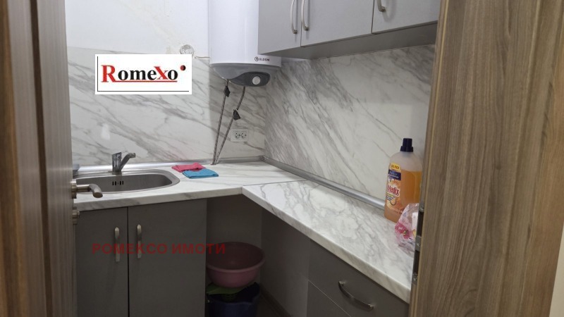 Дава под наем 2-СТАЕН, гр. Пловдив, Кършияка, снимка 13 - Апартаменти - 53233190