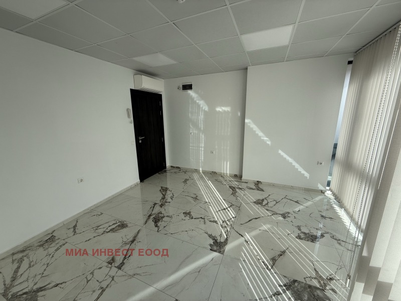 Дава под наем ОФИС, гр. Враца, Център, снимка 8 - Офиси - 52440176