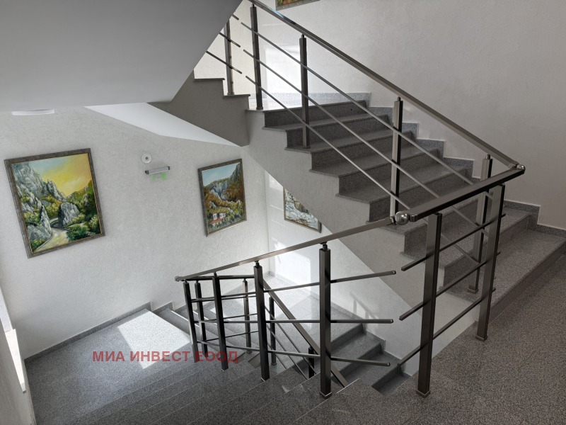 Дава под наем ОФИС, гр. Враца, Център, снимка 5 - Офиси - 52440176