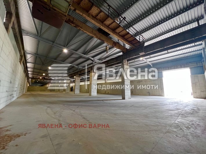 Дава под наем СКЛАД, гр. Варна, Промишлена зона Тополи, снимка 3 - Складове - 53774696