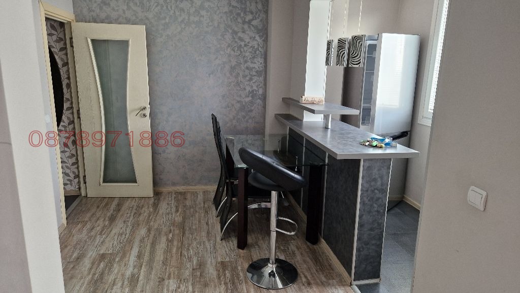 Дава под наем 2-СТАЕН, гр. Карлово, област Пловдив, снимка 4 - Апартаменти - 53969331