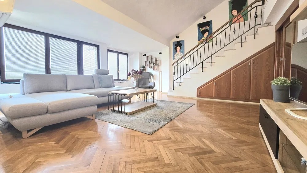 Дава под наем 2-СТАЕН, гр. Бургас, Център, снимка 5 - Апартаменти - 54083568