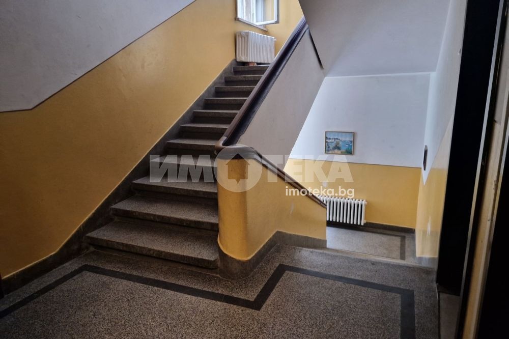 Дава под наем МНОГОСТАЕН, гр. София, Център, снимка 6 - Апартаменти - 54915455