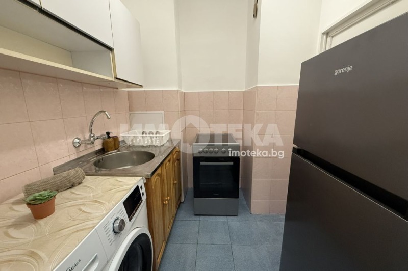 Kiadó  Stúdió Sofia , Ljulin 3 , 31 négyzetméter | 46270222 - kép [6]